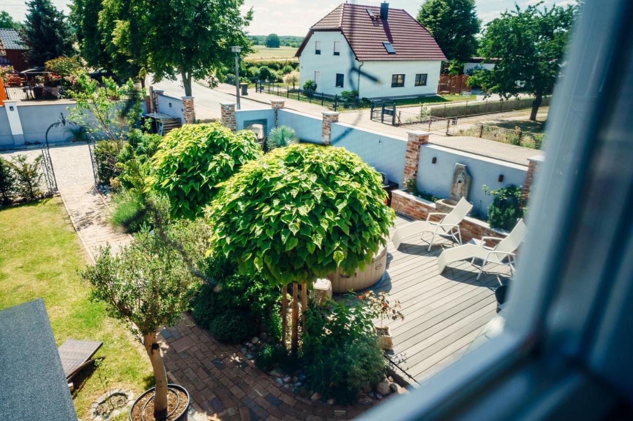 Alte Schmiede Mit Sauna, Pool Und Whirpool Im Aussenbereich Schoenstes Ferienhaus Der Lausitz Elsterheide Bagian luar foto