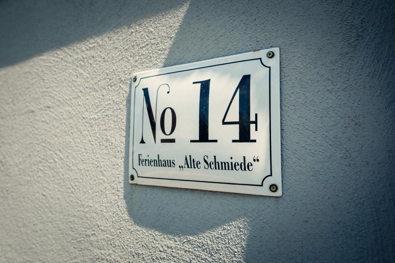 Alte Schmiede Mit Sauna, Pool Und Whirpool Im Aussenbereich Schoenstes Ferienhaus Der Lausitz Elsterheide Bagian luar foto