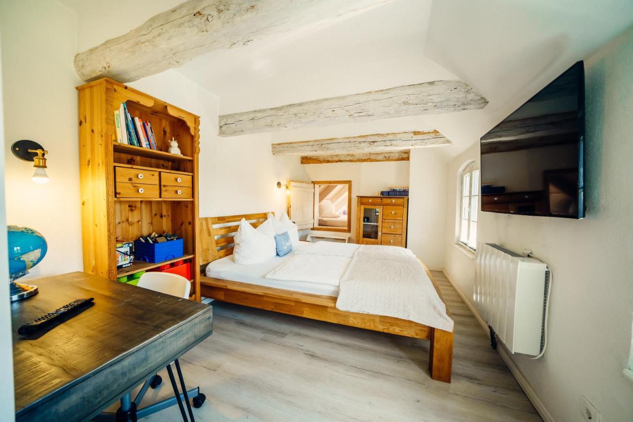 Alte Schmiede Mit Sauna, Pool Und Whirpool Im Aussenbereich Schoenstes Ferienhaus Der Lausitz Elsterheide Bagian luar foto