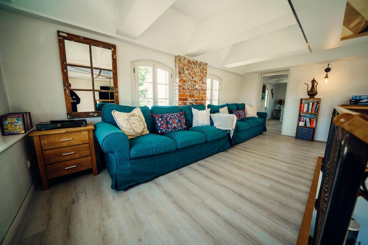 Alte Schmiede Mit Sauna, Pool Und Whirpool Im Aussenbereich Schoenstes Ferienhaus Der Lausitz Elsterheide Bagian luar foto