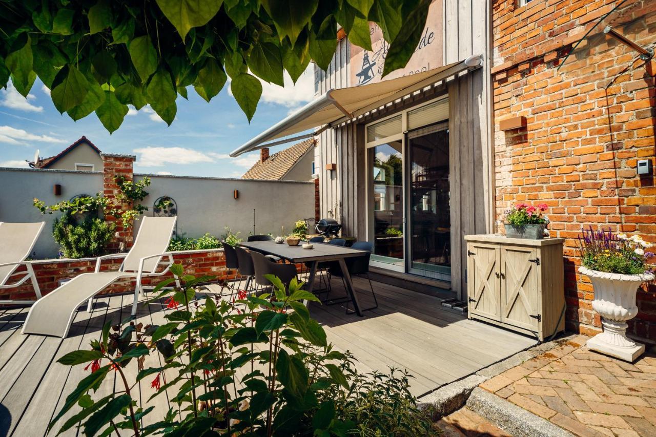 Alte Schmiede Mit Sauna, Pool Und Whirpool Im Aussenbereich Schoenstes Ferienhaus Der Lausitz Elsterheide Bagian luar foto