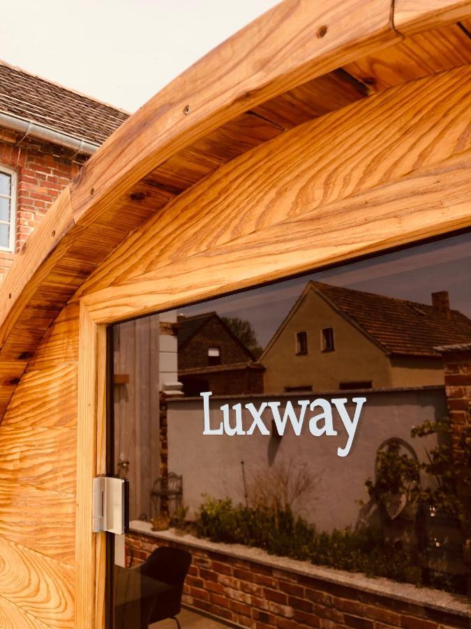 Alte Schmiede Mit Sauna, Pool Und Whirpool Im Aussenbereich Schoenstes Ferienhaus Der Lausitz Elsterheide Bagian luar foto